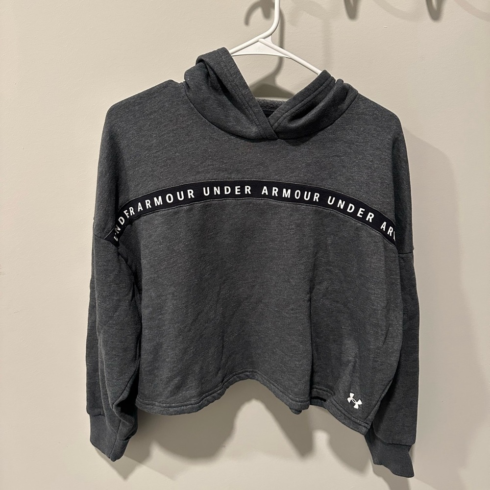 Women’s Under Armour Taped Fleece Hoodie. Size Extra Small.